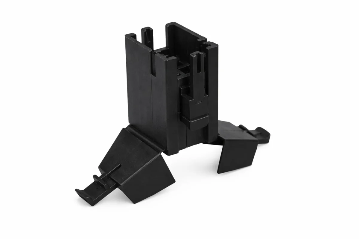 12-Pin Plug