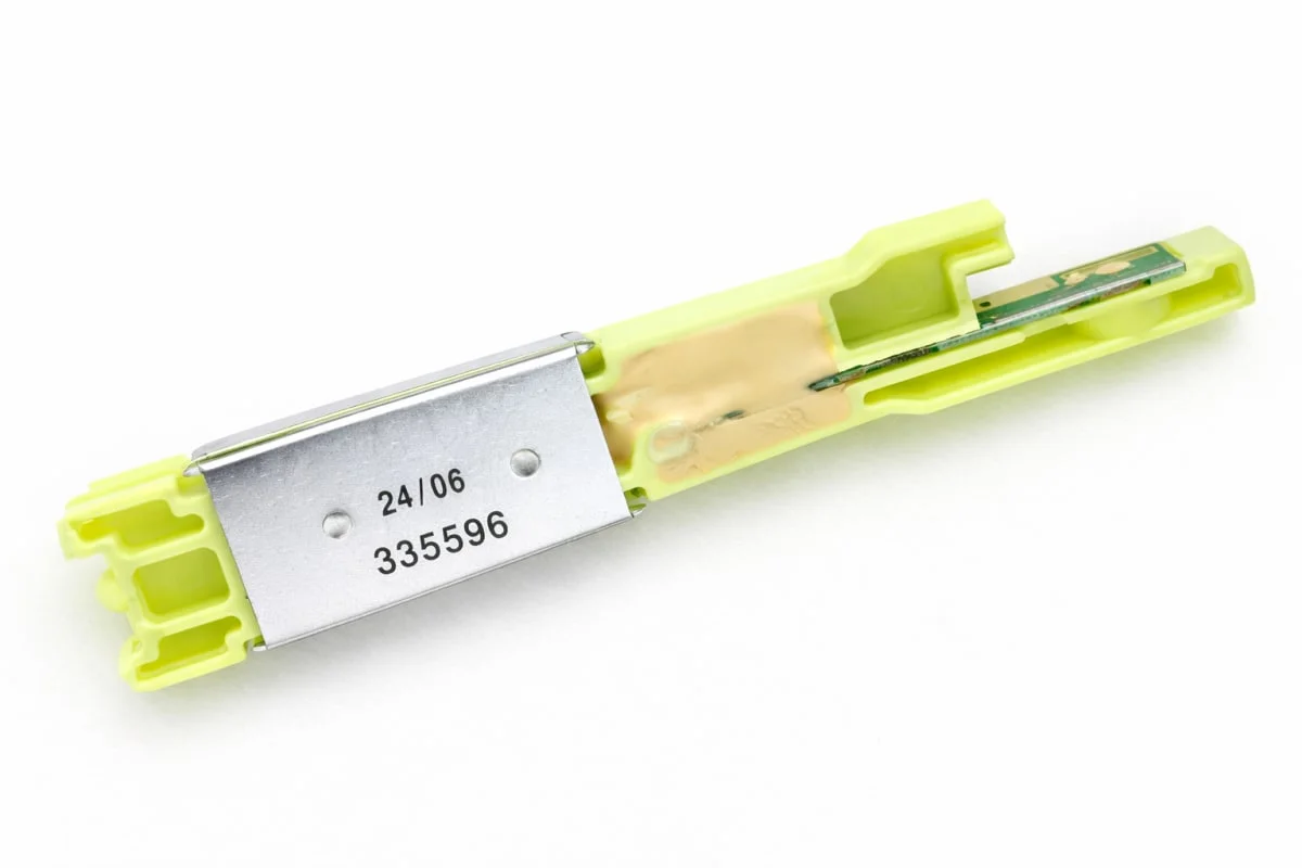 179,335,704 Jakob Muller, Magnet Yellow NFJM (179335704)