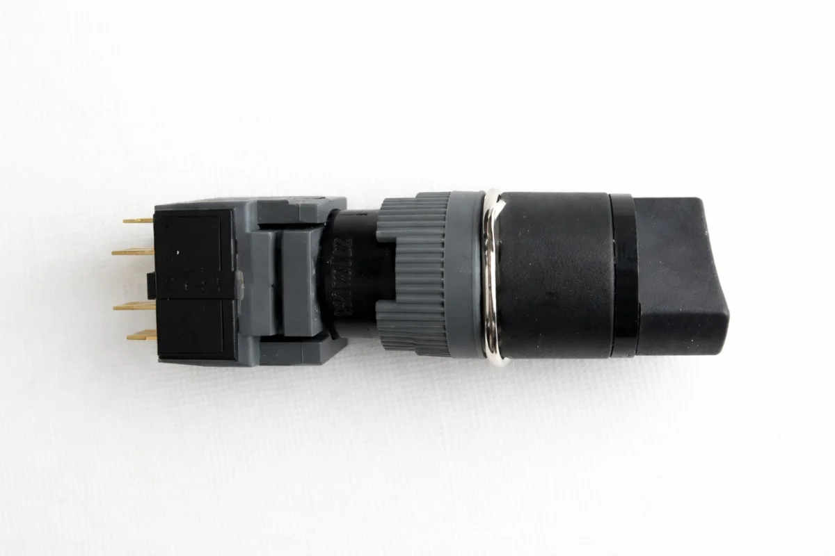 181,005,054 Jakob Muller, Rotary Switch I-O (181005054)
