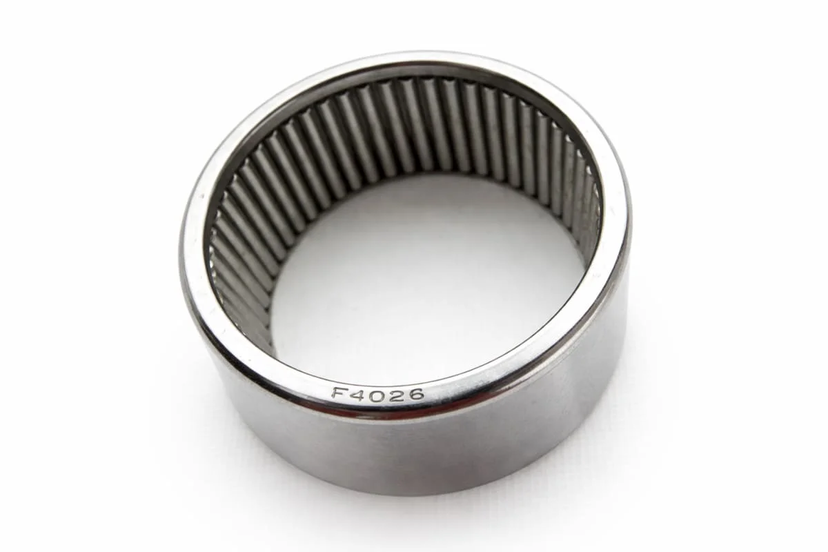 318007 Saurer, Bush F4026, 40x47x26mm