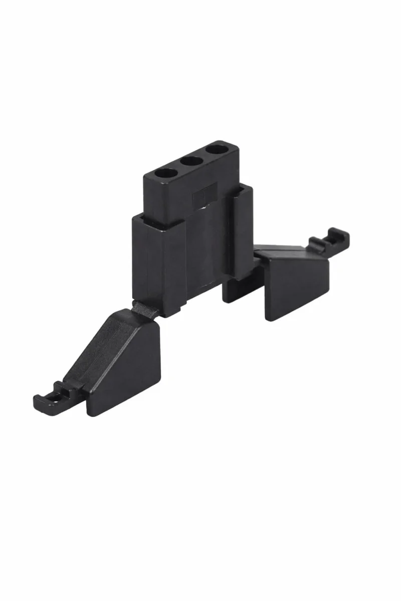 4-Pin Socket