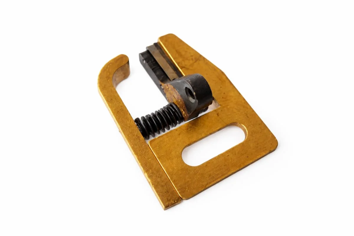 624311-74 Tsudakoma Selvedge Cutter