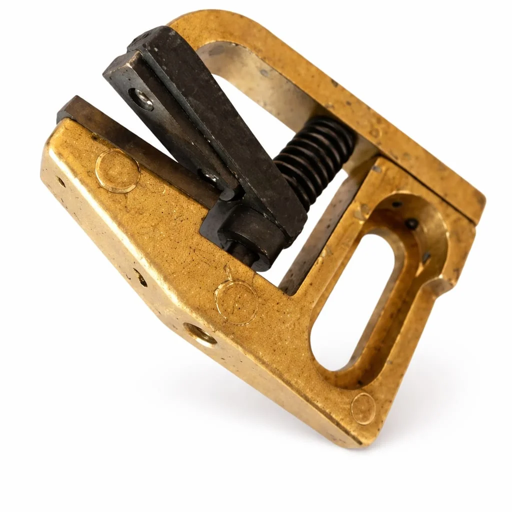 624311-78 Tsudakoma Selvedge Cutter 2