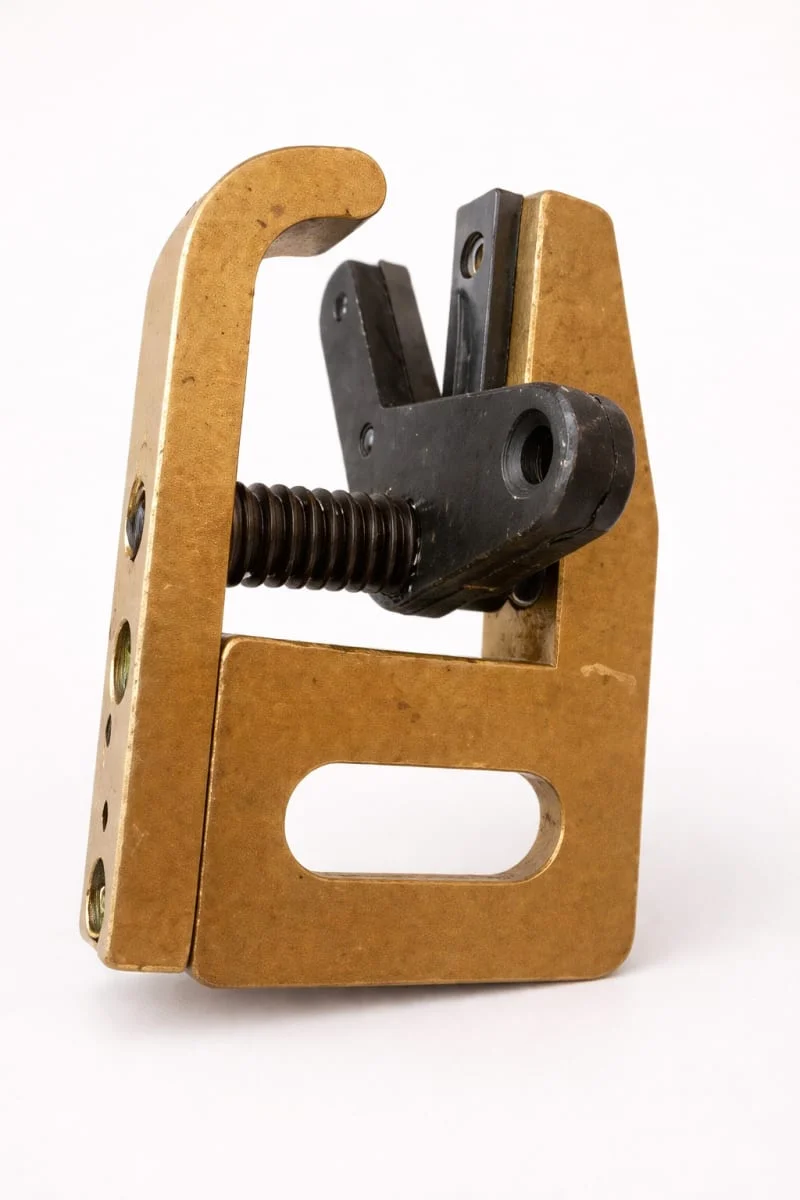 624311-78 Tsudakoma Selvedge Cutter
