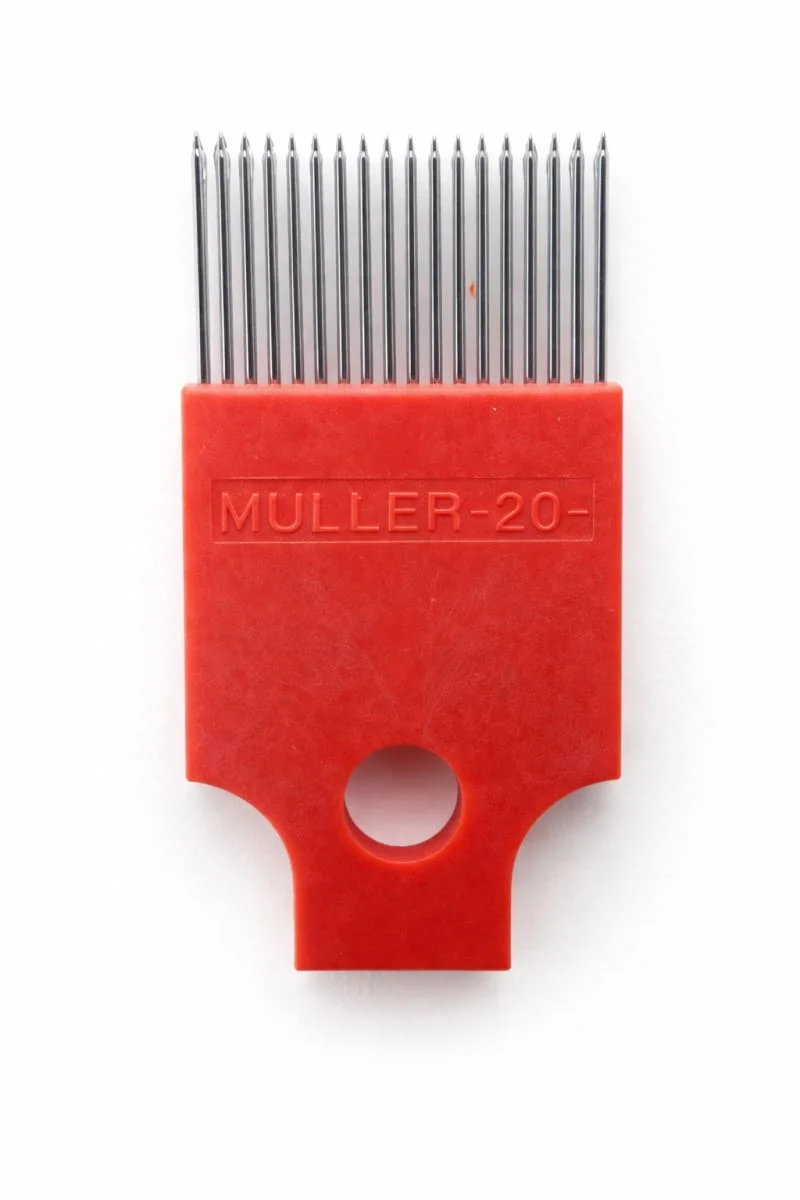 979,445,281 Jakob Muller, Yarn Guide Muller-20 (979445281)
