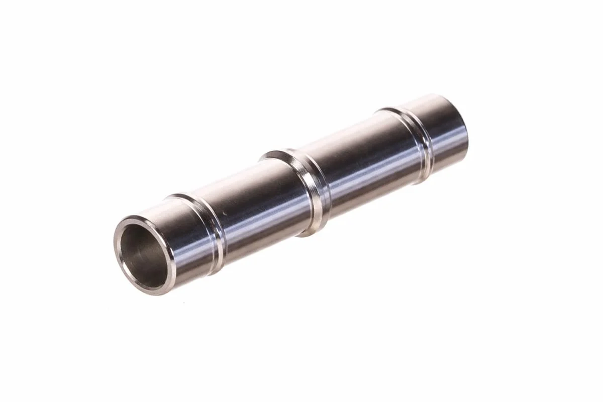 Air fitting pipe 8