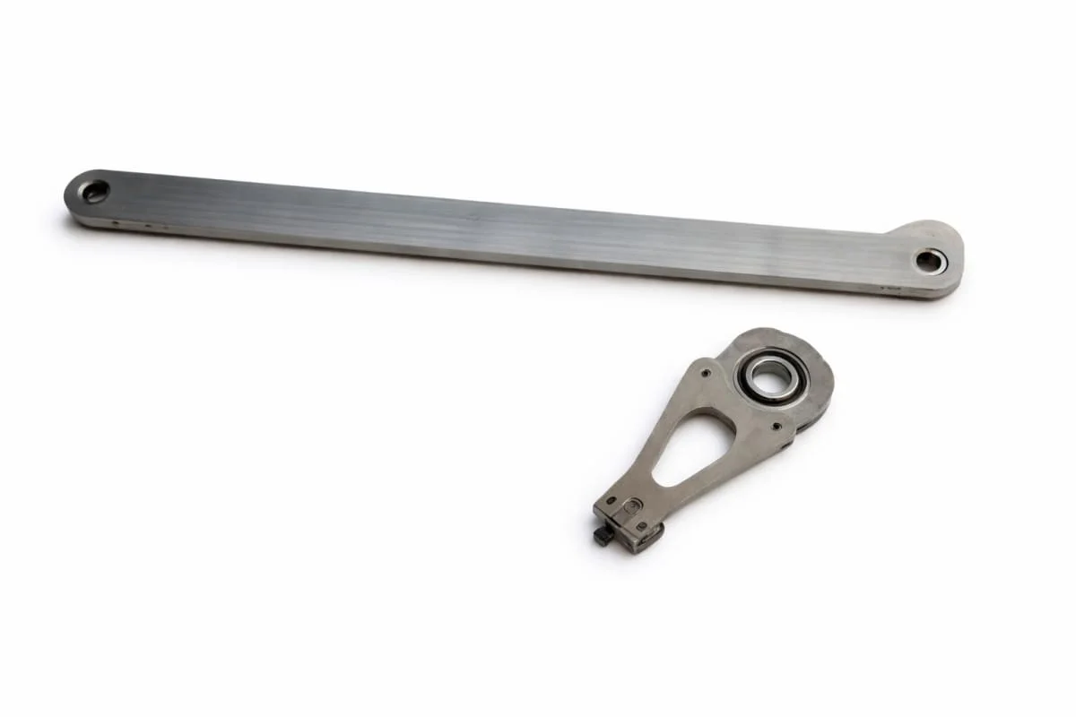 BE303587 Picanol Lever 1