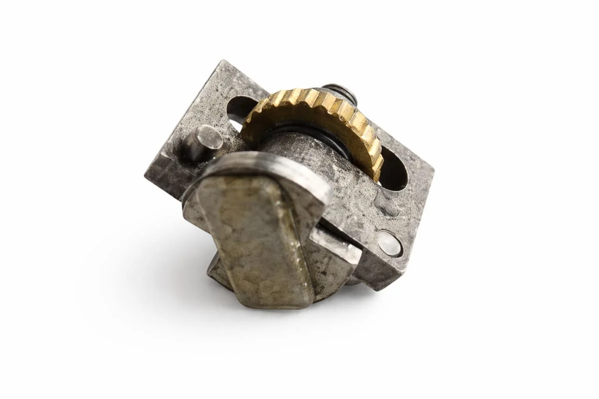 BE91965 Picanol Adjusting Screw 2