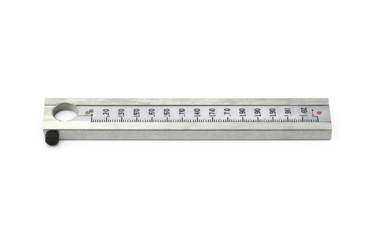 Brake indicator ruler