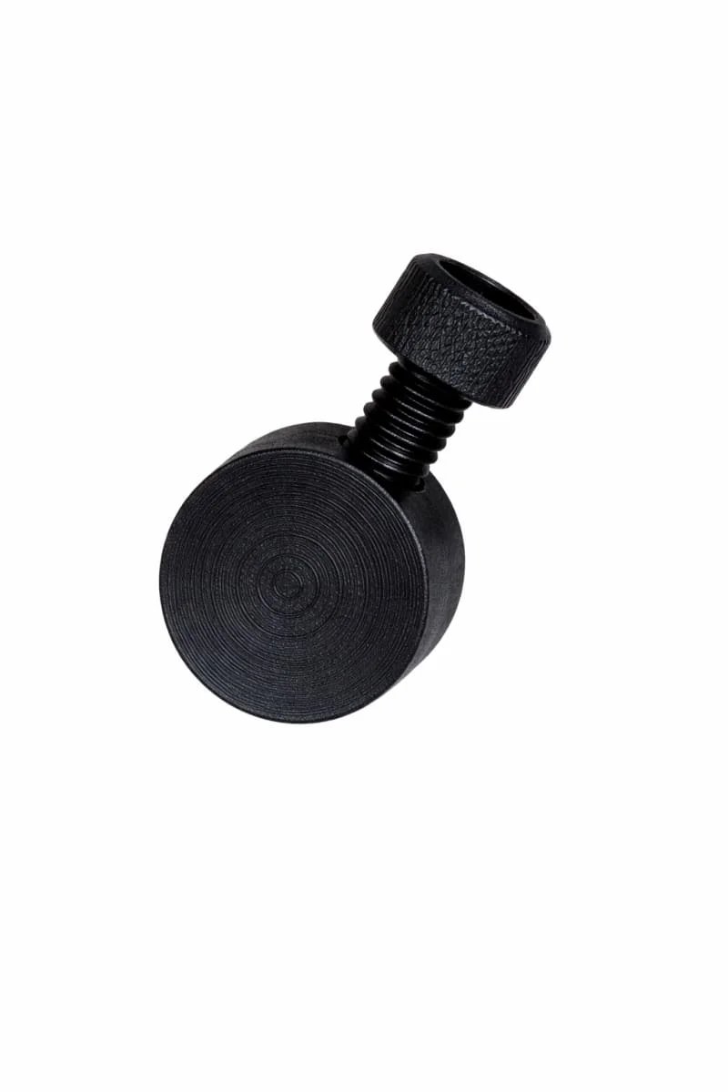 Cap head 1