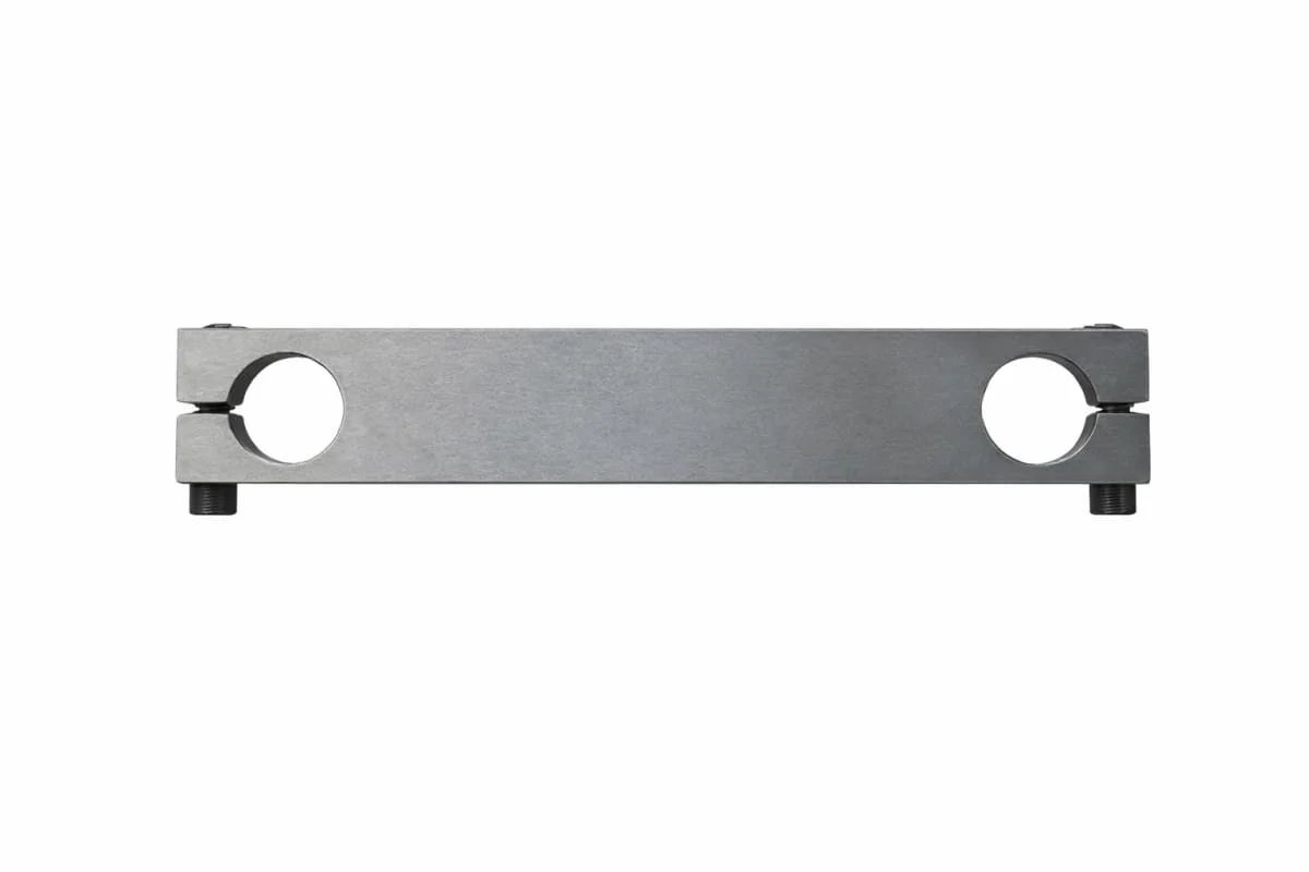 Connecting plate