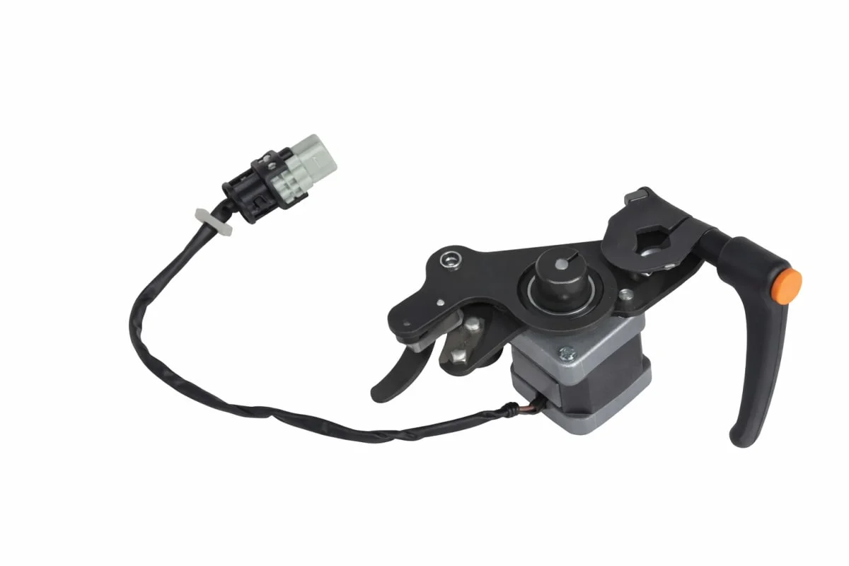 Electronic shear (Left)