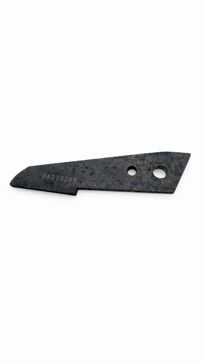 Fixed blade