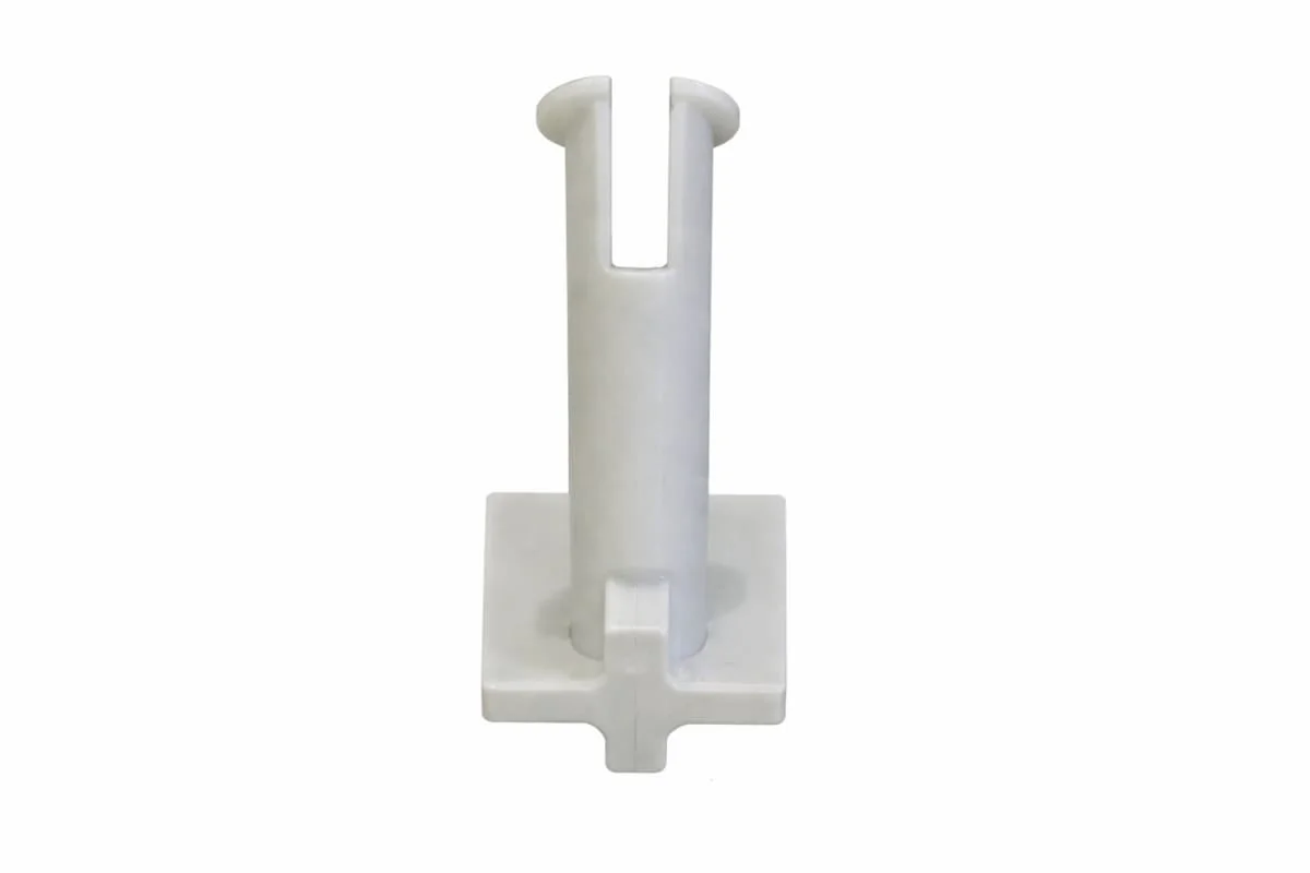 Locking pin for