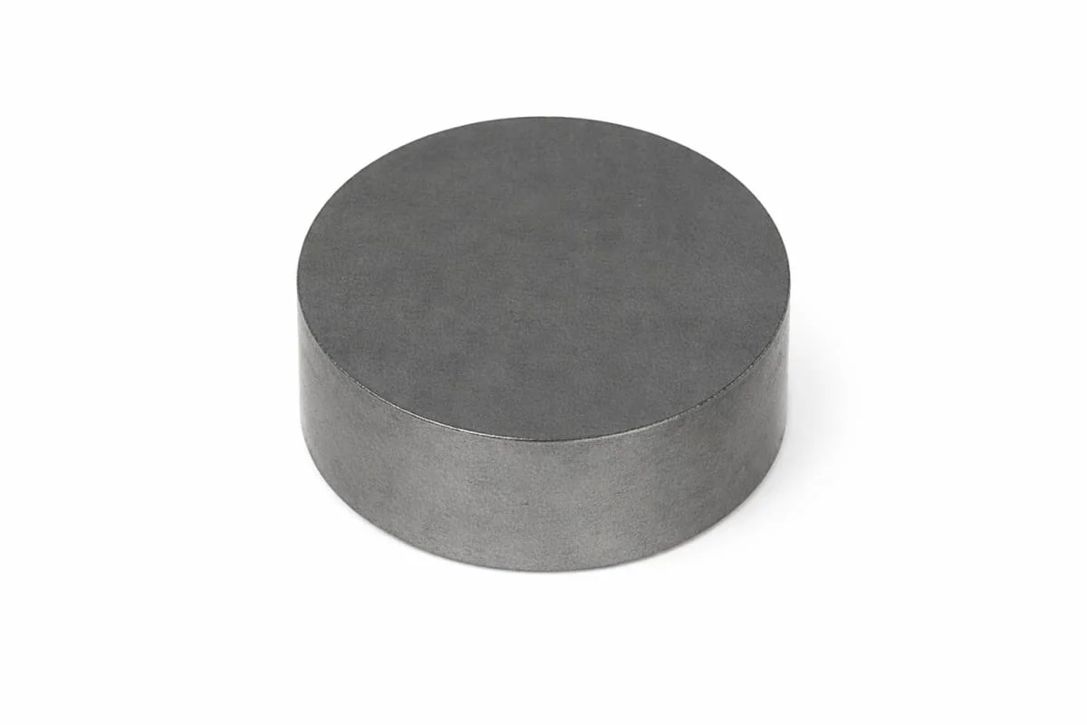 Magnet. 10.0x4.6