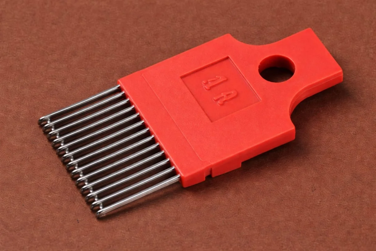 Muller-15- Needle Block or Yarn Guide