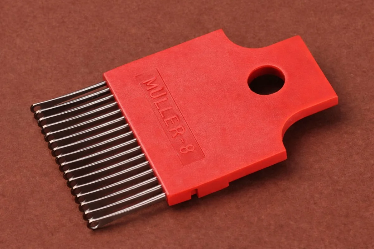 Muller-6- Needle Block or Yarn Guide