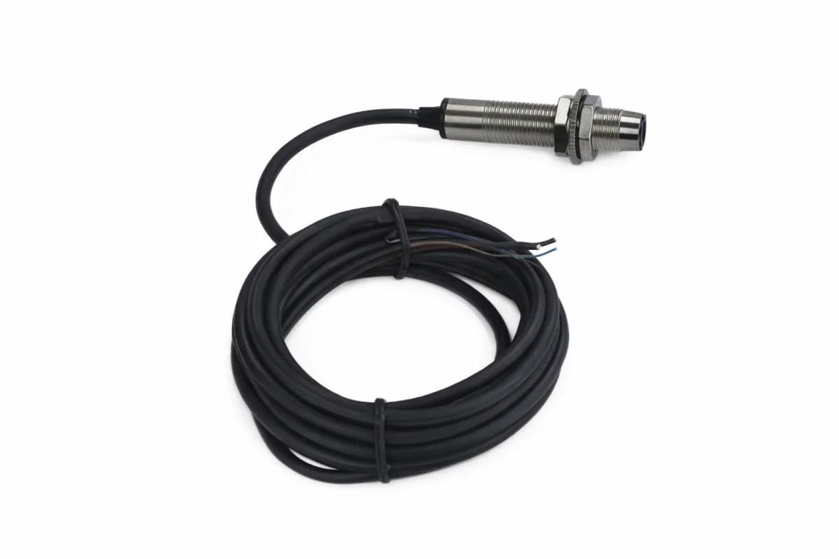 Multi-arm proximity switch 1