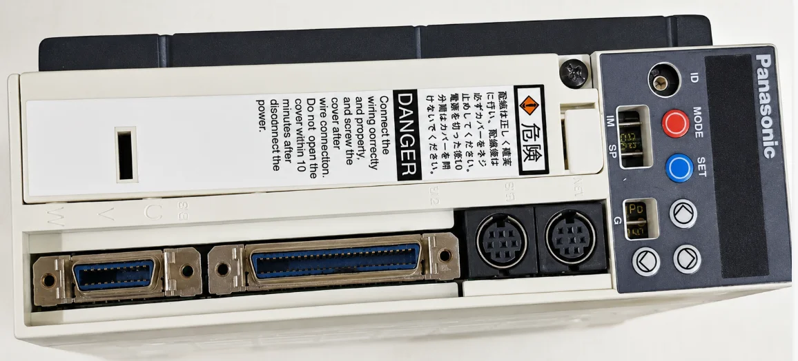 Servo Drive ETU MSDAO43A1A77,625744A Tsk ZAX-210-E Loom view 1