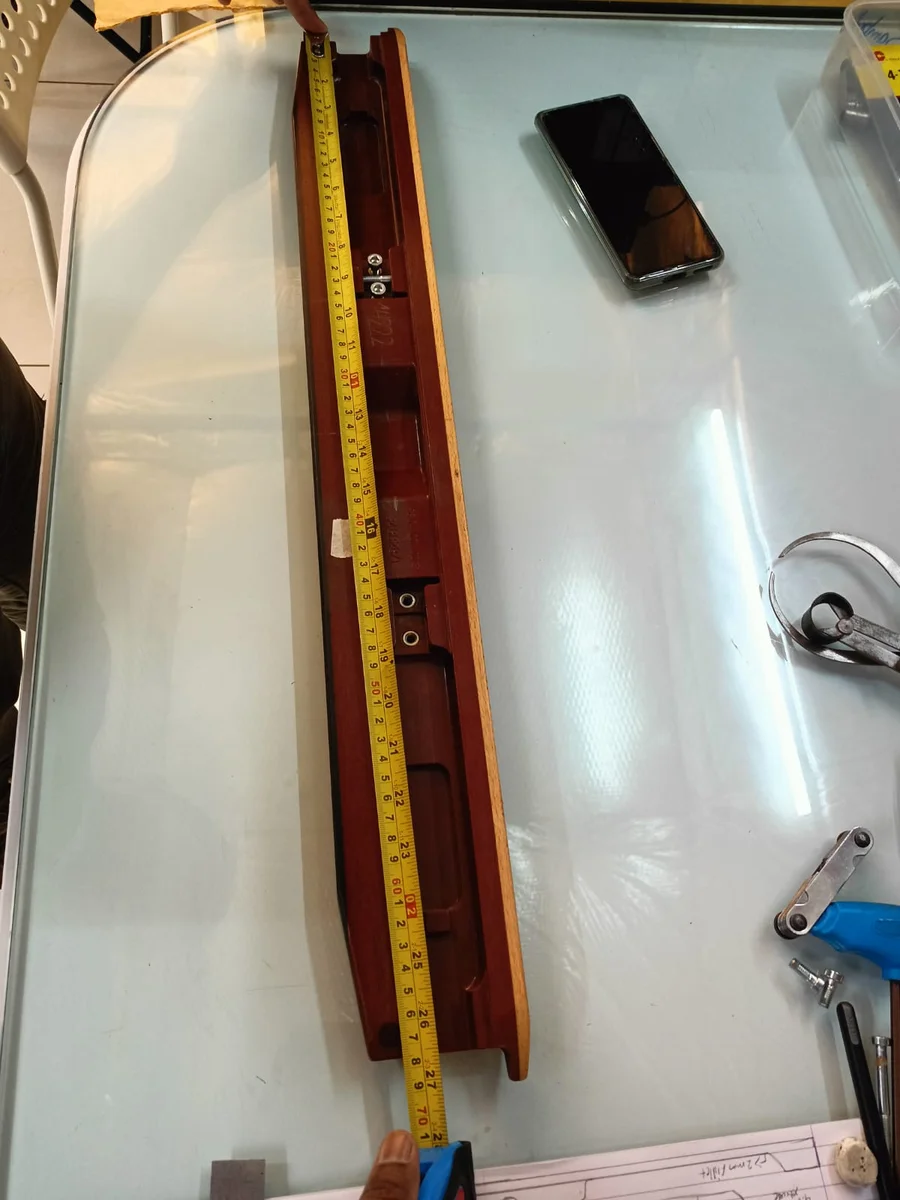 Gliding Shuttle Special with Carbon insereted and one side wooden with fastners Special Fibre material view 4