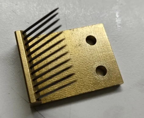Chain Hook  25.4x35x11.5x4MM  Pprofile with 11 Pins 18 x 22 mm Pin Plate made of Brass Raw Steel Pins E11 -37.5° Inclination , 2 Bores 4.1 mm (Copy)