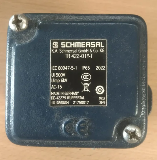 Limit Switch (TR-422-O1Y-T) view 2