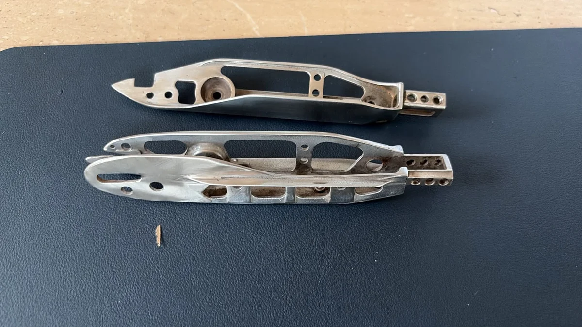 Dornier Gripper Complete With Special Design Oblong Hole Type view 3