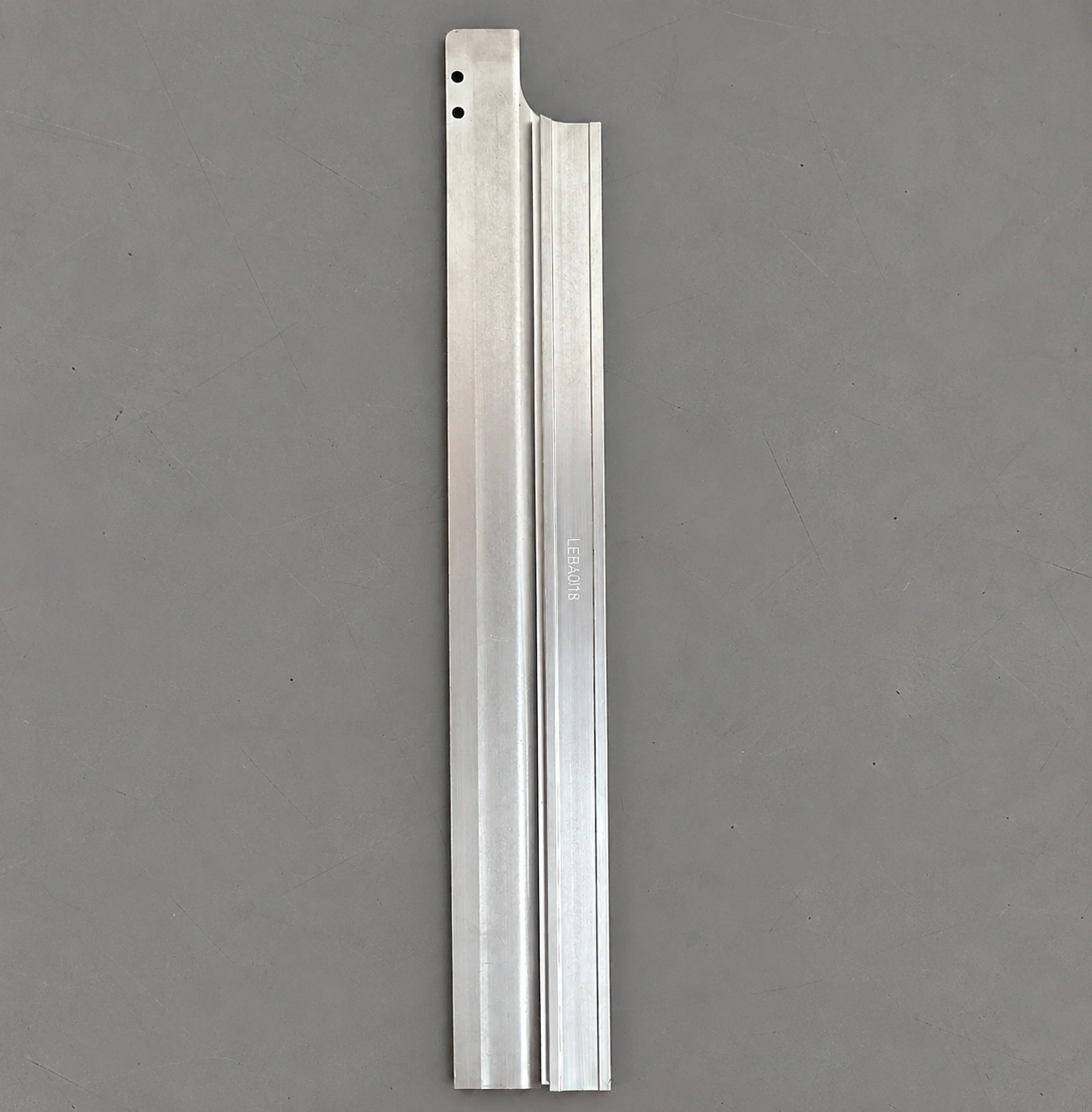 Lateral Guide LEA411A L560 For ALPHA