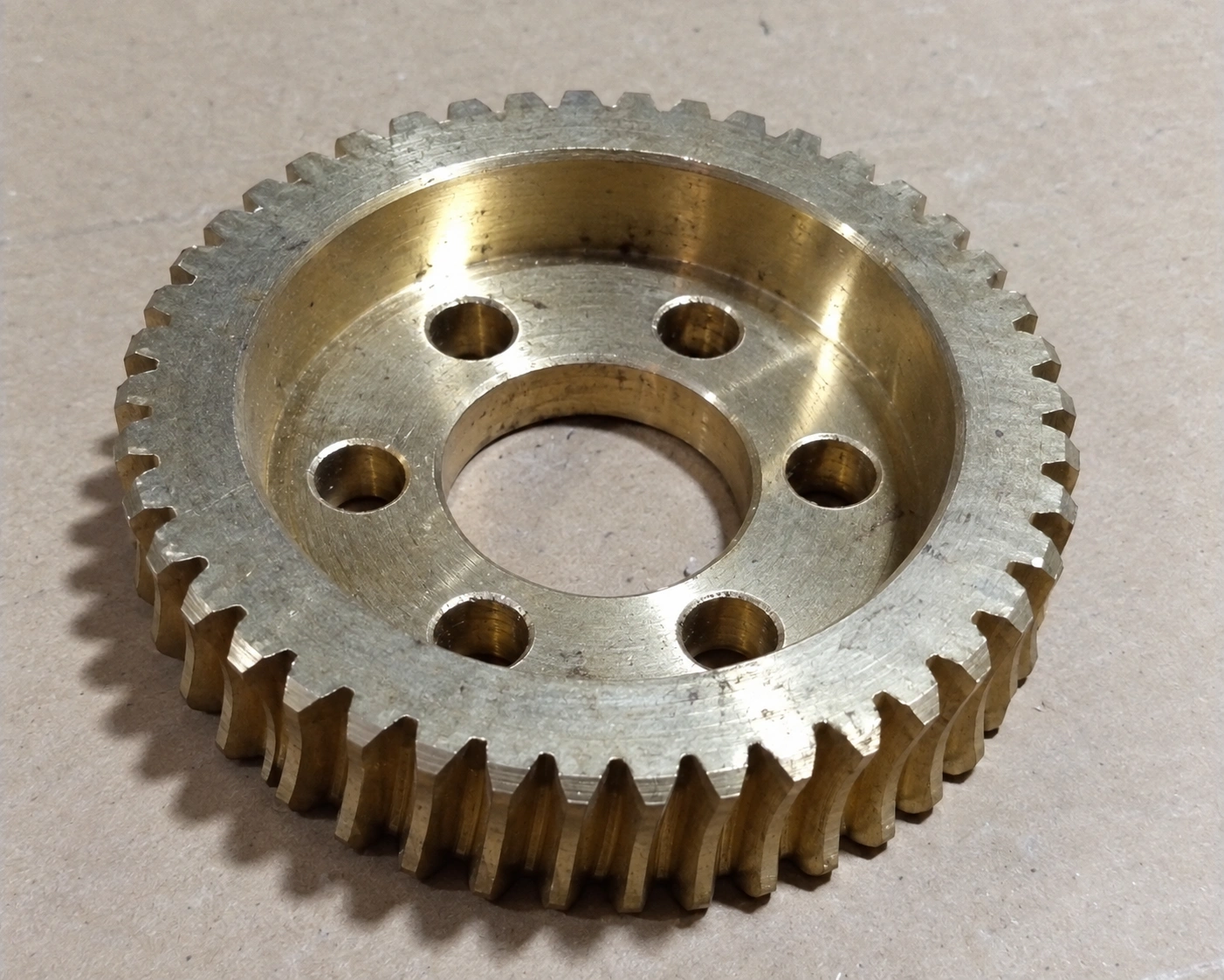 Brass gear  for Thema