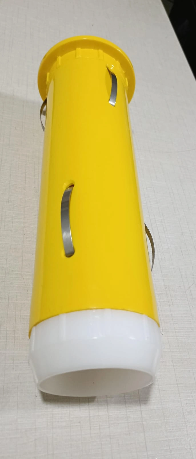 Yellow Bobin view 2