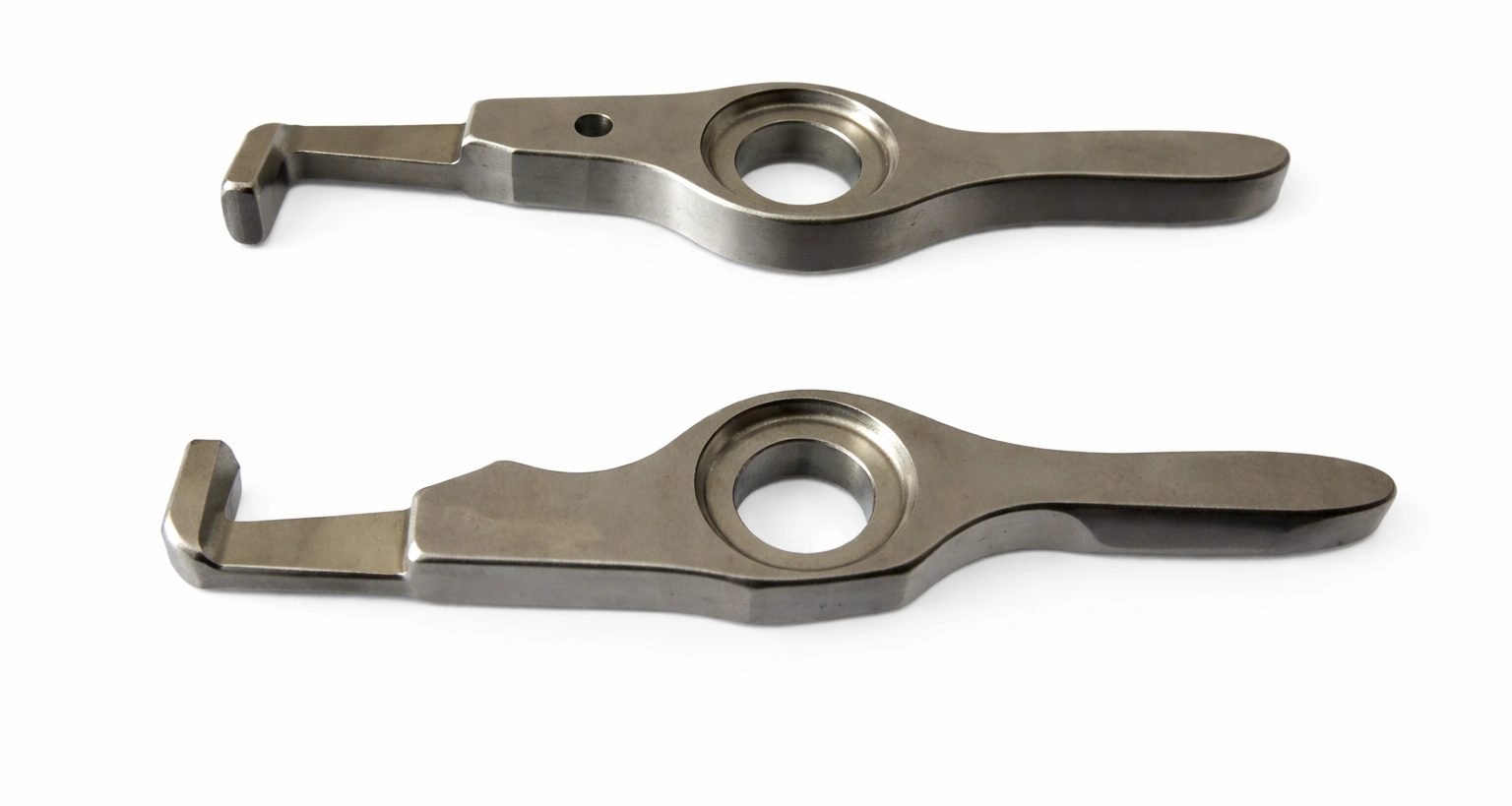 911 319 789 & 911 319 791 Sulzer, Upper & Lower Gripper Smooth
