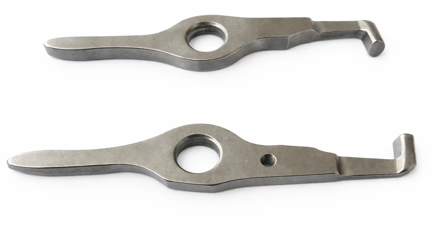 911 319 363 & 911 319 364 Sulzer, Upper and Lower Gripper Corrugated