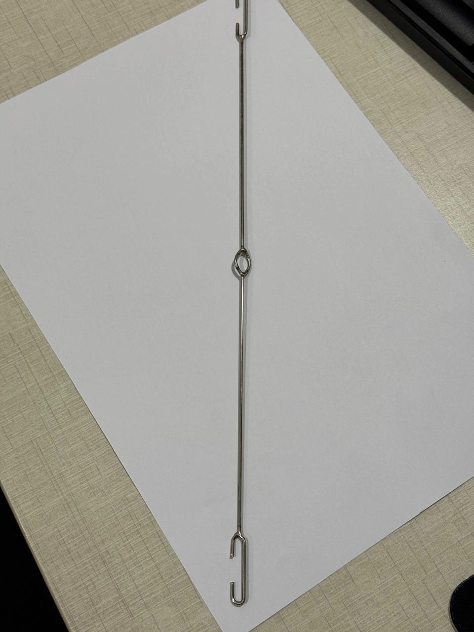 WIRE HEALDS: Single Wire Hardened and Tempered Length: 331mm Dia: 1.6mm Both Loops "C" Type (27mm x 3.8mm) Center Eye: 9mm x 6.75mm Nickel Plated view 2