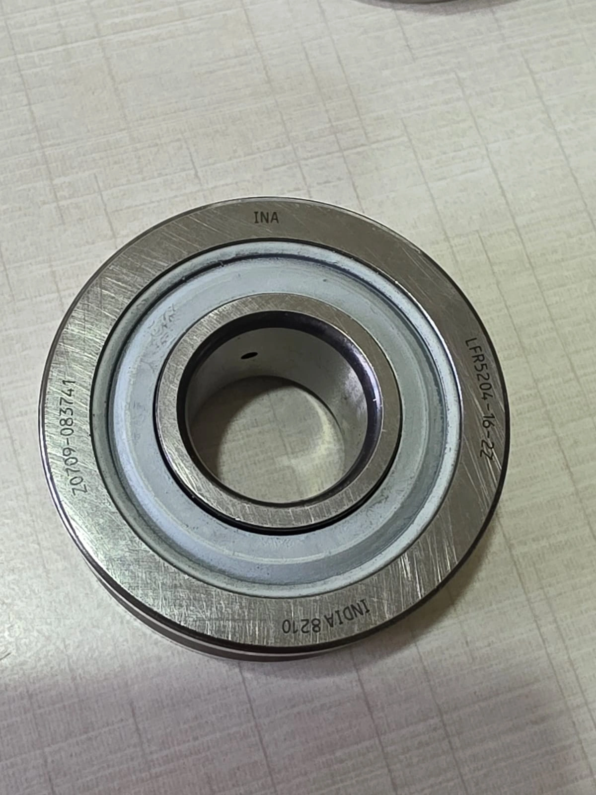 Bearing view 1