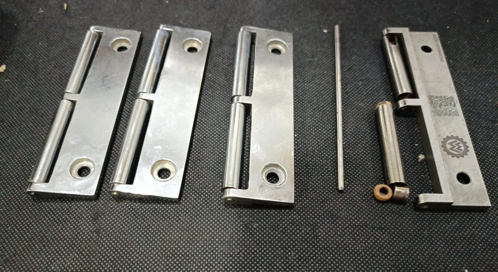 Conveyor Roller Bearing for Chopper Belt (With needle bearing and Steel Material Body heavy duty like Muessel Germany make view 2