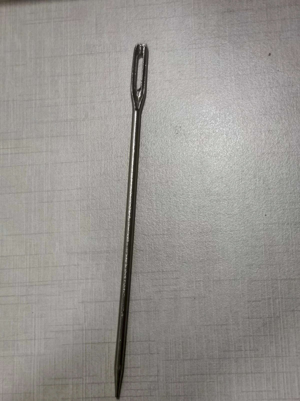 Needle for Dip Fabric Packing Length - 125mm, Thick - 3mm
