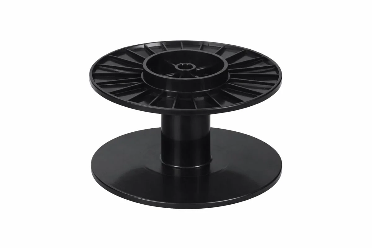Plastic yarn bobbin 1