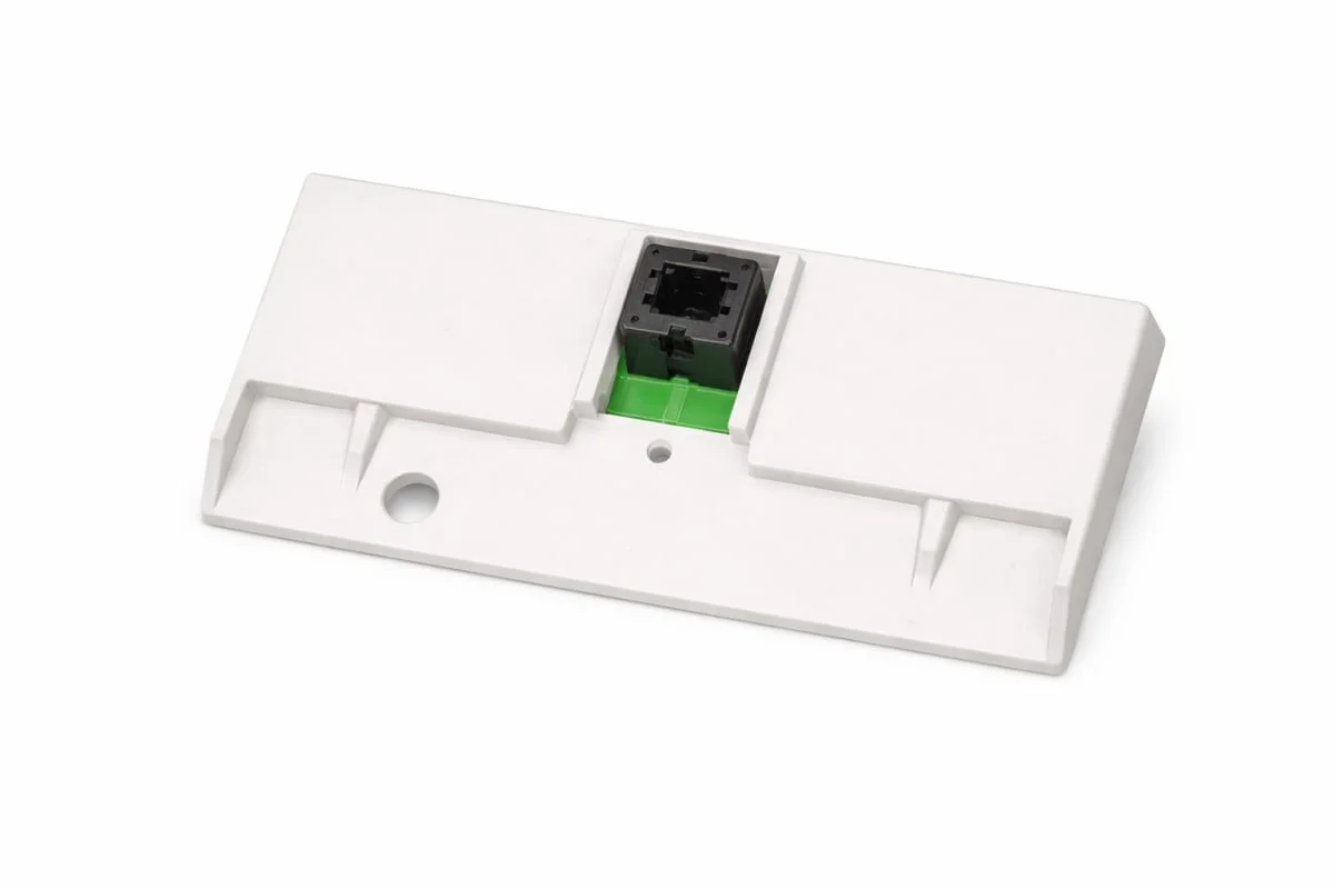 Reader holder Catch