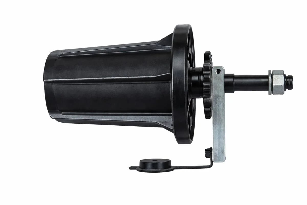 Selvage device assembly