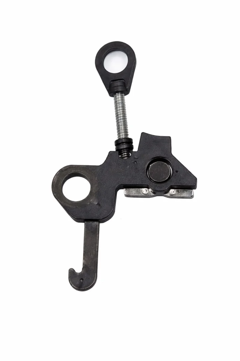 Selvage hook 1
