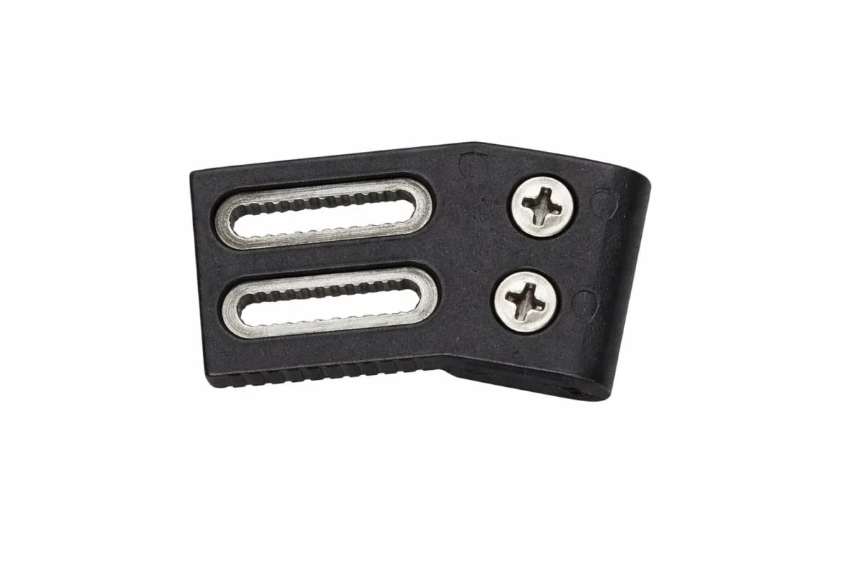 Selvage hook 4