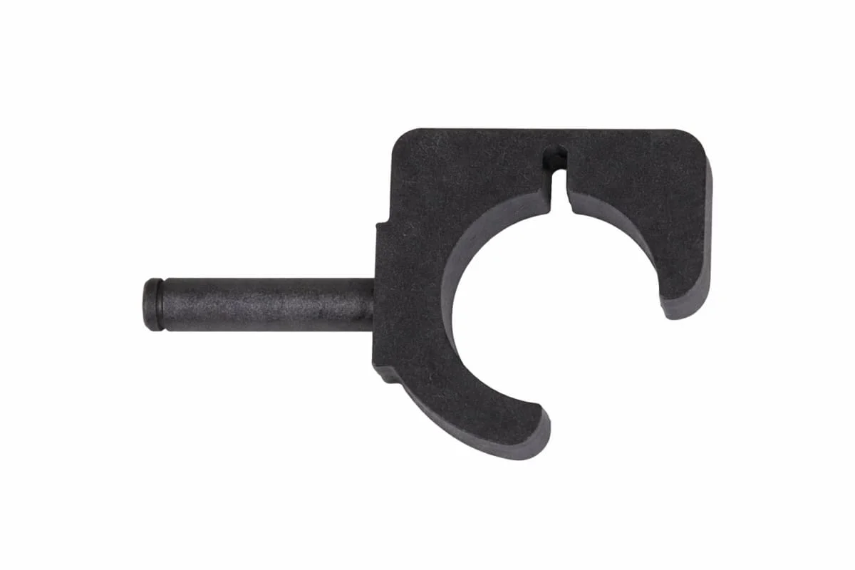 Selvage hook