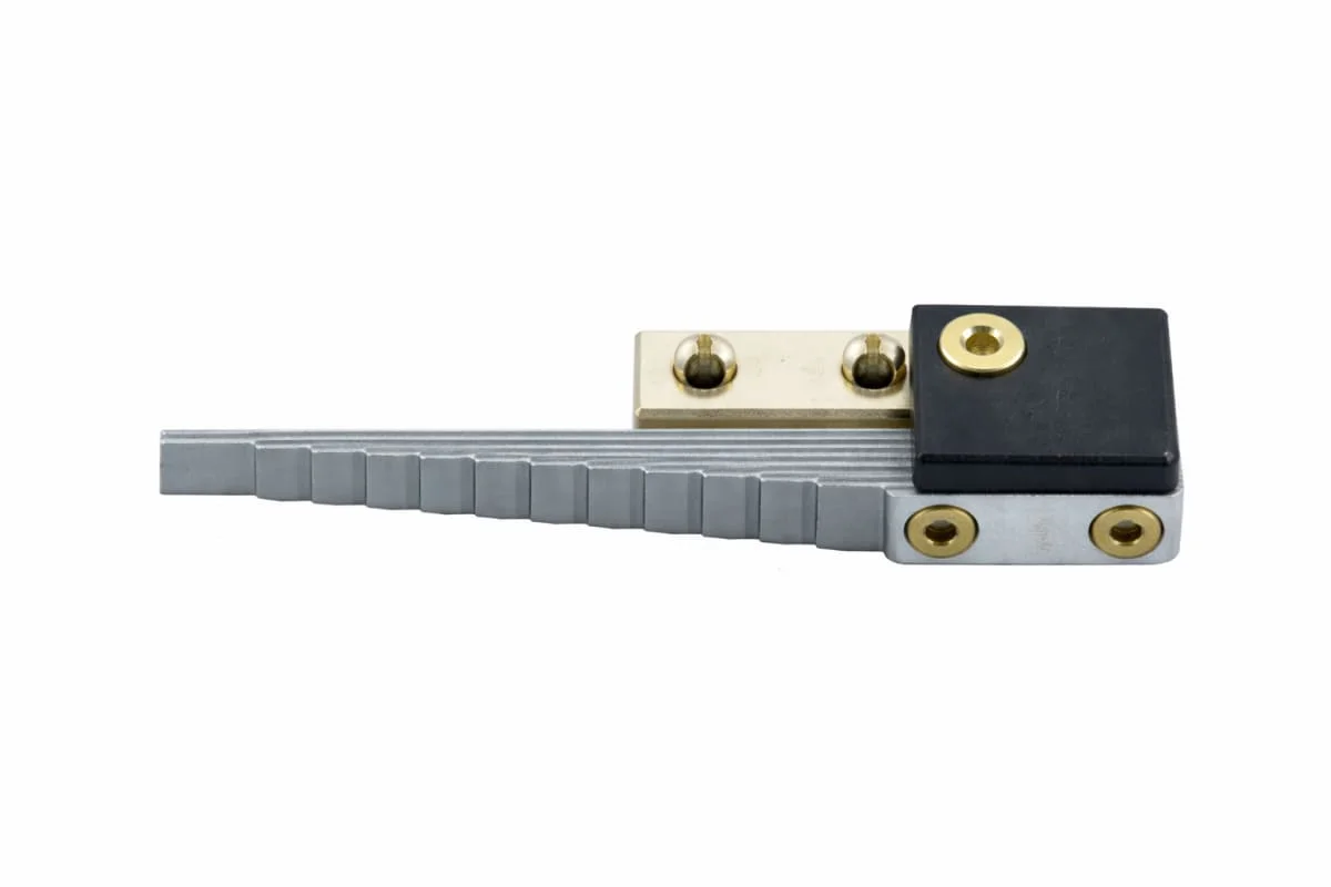 Tensioning Component (Right)