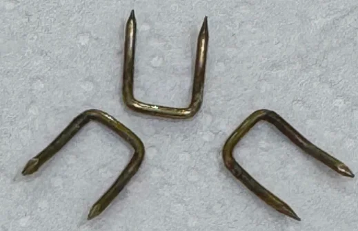 U Type Nail Copper Coated Tempered And Sharp End Edge view 2